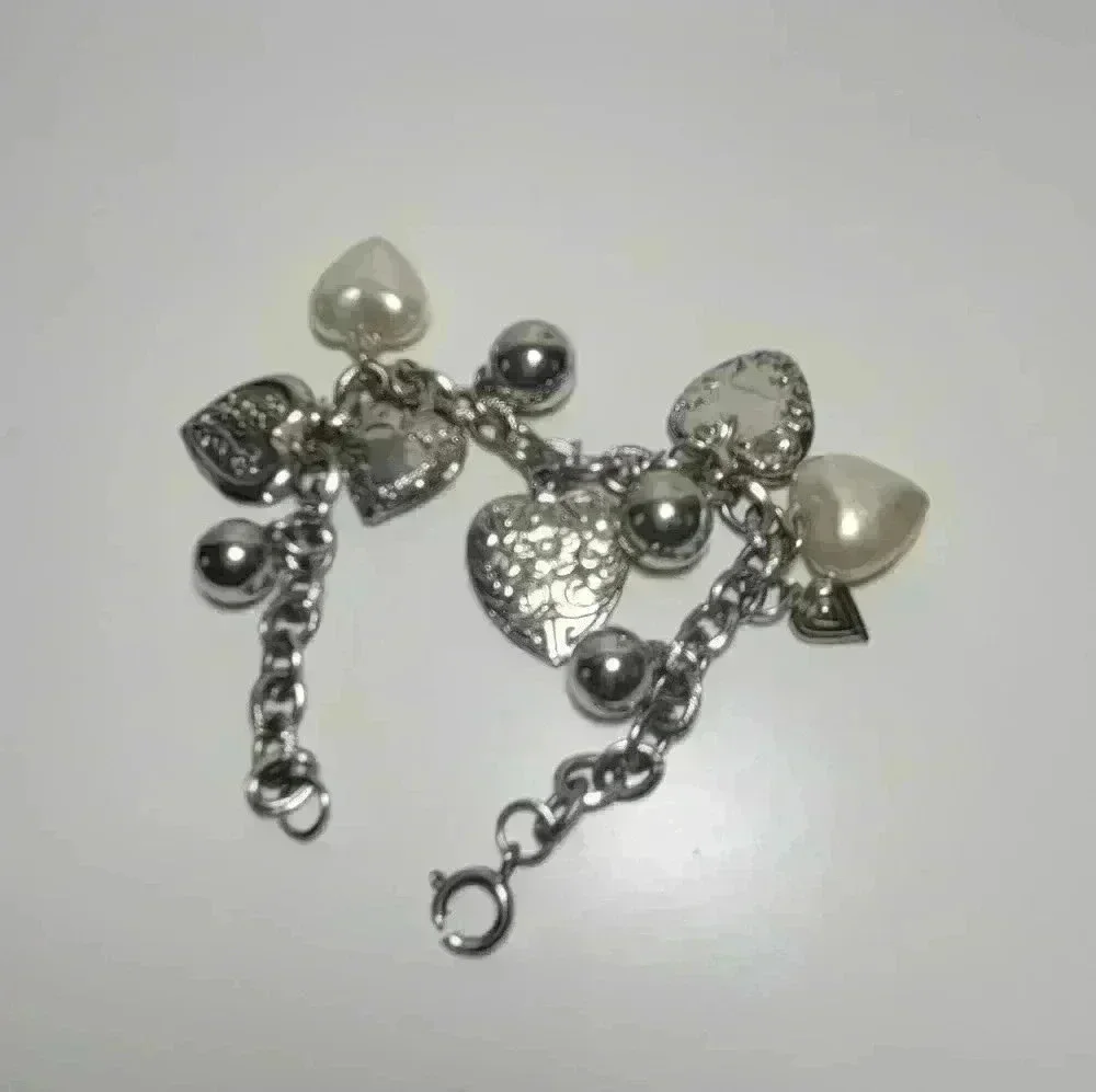 Heart Charm Bracelet Gift for Her, Heart Jewelry, Silver Bracelet Silver Heart